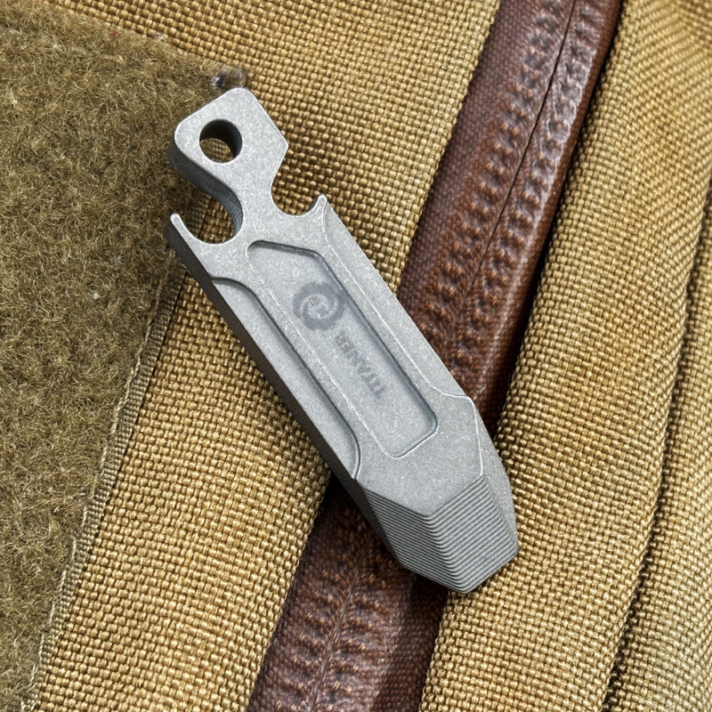Keychain Multi Tool - Açık Hava Taşınabilir EDC Çok Fonksiyonlu
