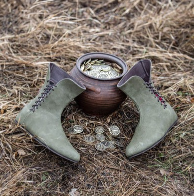 Erkek Ortaçağ Deri Ayakkabısı  - Medieval Men'S Accessories incelemesi ve fiyatı
